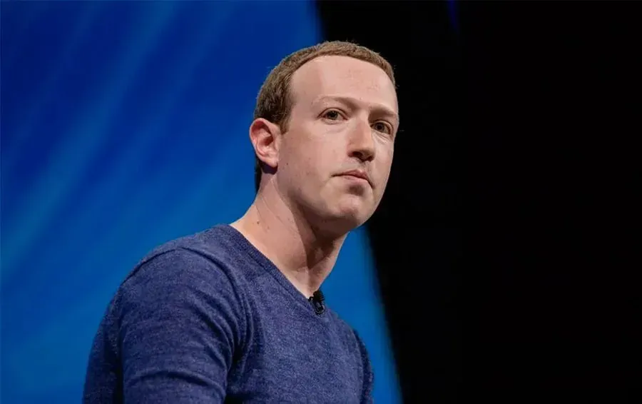 Zuckerberg calls on Trump to stop the EU from fining US tech companies Zuckerberg calls on Trump to stop the EU from fining US tech companies