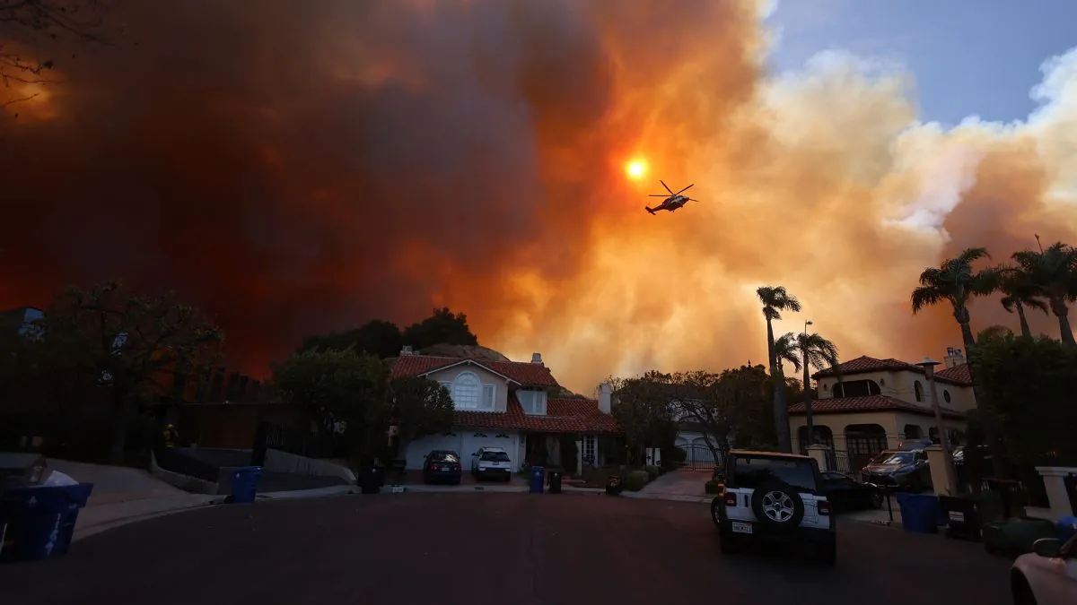 Large-scale fires in Los Angeles: Evacuees may not return home until Thursday Large-scale fires in Los Angeles: Evacuees may not return home until Thursday