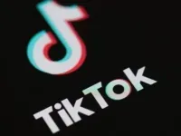 Китай розглядає можливість продажу TikTok Ілону Маску - Bloomberg