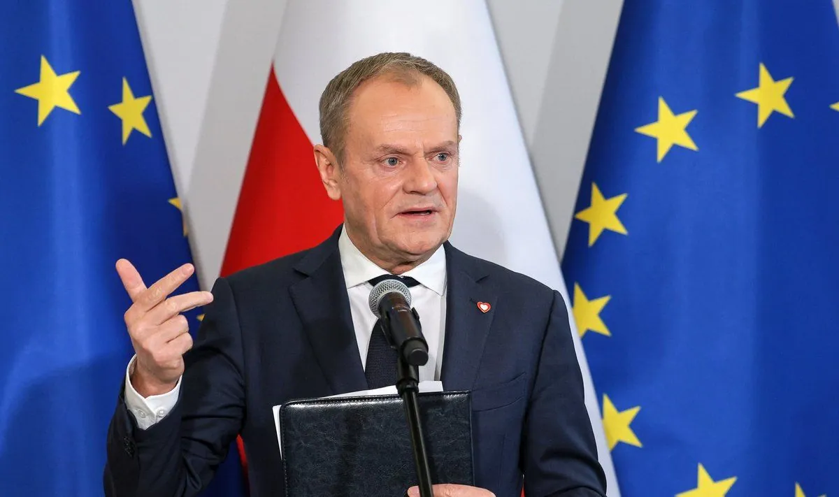 Туск підтримав ідею позбавити грошової допомоги українців, які не працюють Туск підтримав ідею позбавити грошової допомоги українців, які не працюють