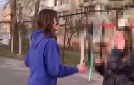 pobyly-shkoliarku-na-stolychnii-oboloni-politsiia-vzhe-vstanovyla-osoby-pidlitkiv