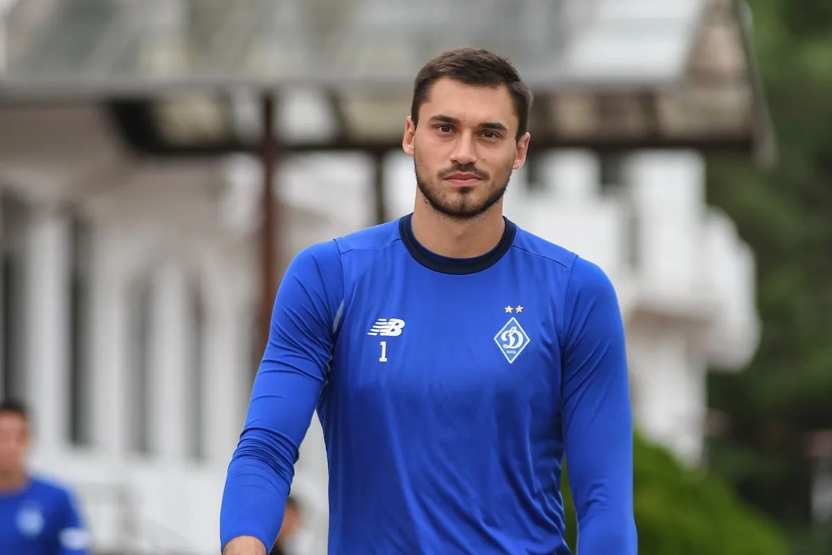 Dynamo Kyiv goalkeeper Heorhiy Bushchan signs a 2.5-year contract with Al-Shabab for €3 million