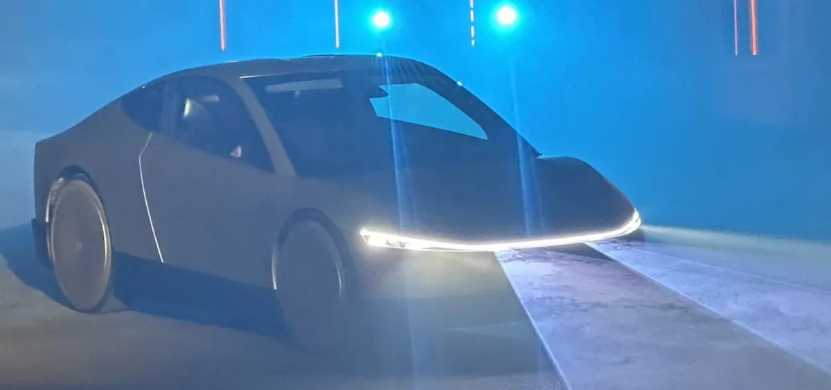 Tesla запустить роботаксі у США: Маск розкрив плани на найближчі роки Tesla запустить роботаксі у США: Маск розкрив плани на найближчі роки