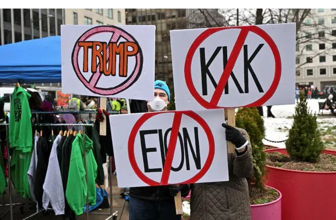 Протести проти політики Трампа і Маска пройшли по всій території США Протести проти політики Трампа і Маска пройшли по всій території США