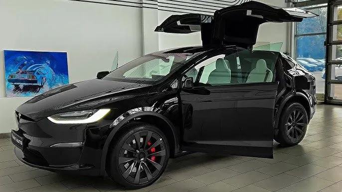 Tesla підвищує ціни на Model X Tesla підвищує ціни на Model X