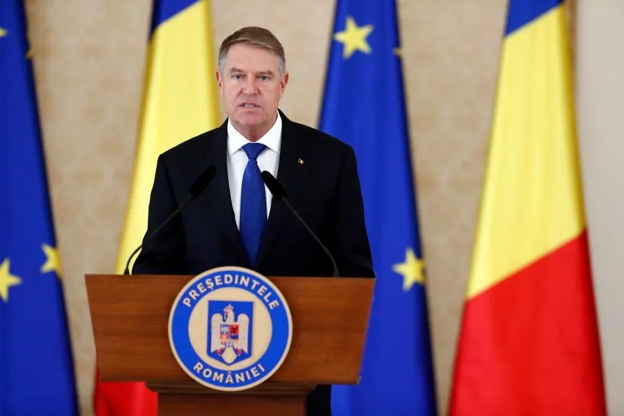 Президент Румунії Йоганніс оголосив про відставку Президент Румунії Йоганніс оголосив про відставку