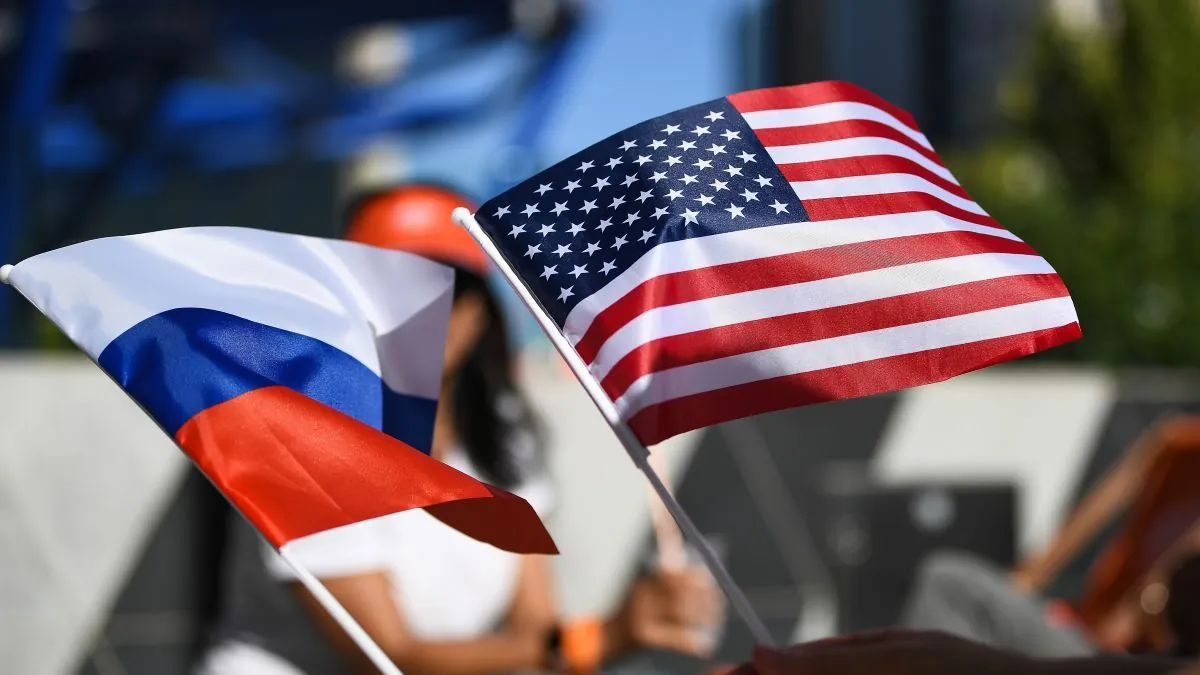 Мирний план у три етапи? Fox News оприлюднили подробиці домовленостей США та рф Мирний план у три етапи? Fox News оприлюднили подробиці домовленостей США та рф