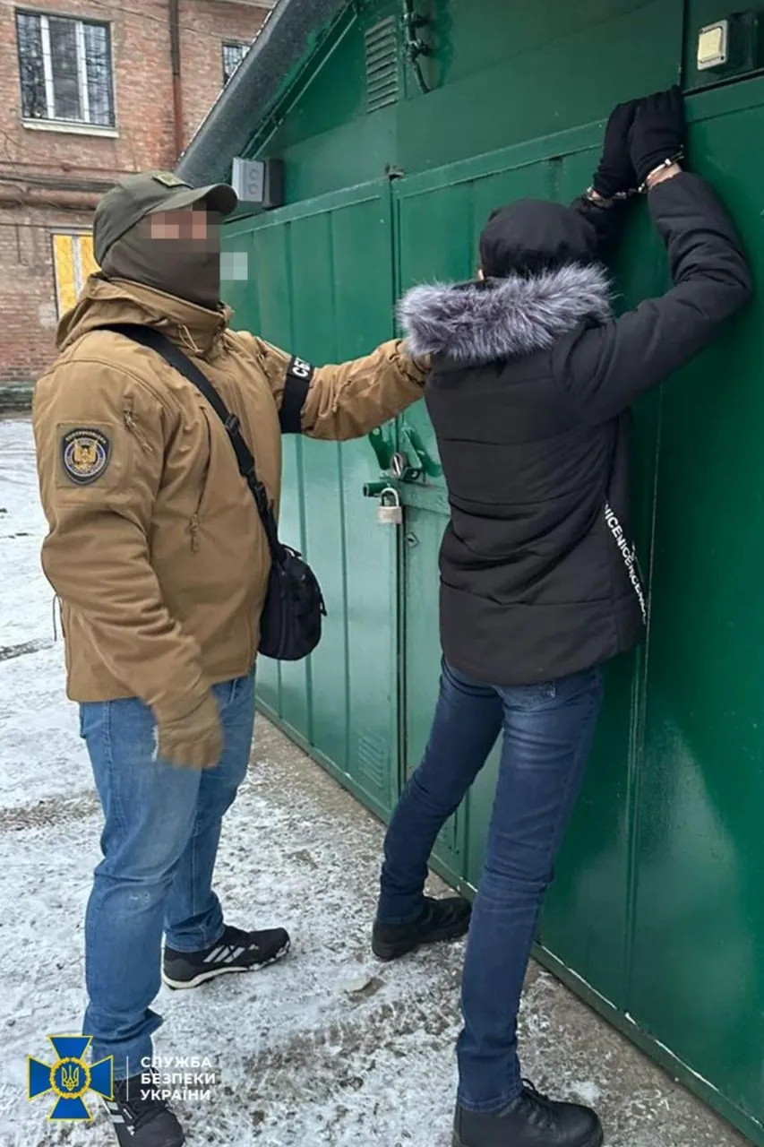 Намагалися підірвати ветерана-правоохоронця: у Дніпрі СБУ запобігла теракту Намагалися підірвати ветерана-правоохоронця: у Дніпрі СБУ запобігла теракту