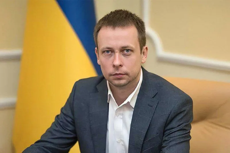 Родичі заступника міністра юстиції ведуть бізнес у Криму та підтримують владу рф Родичі заступника міністра юстиції ведуть бізнес у Криму та підтримують владу рф