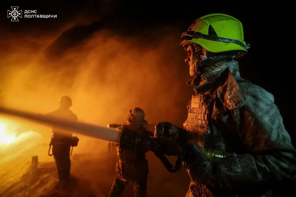 Rescuers extinguish large-scale fire at industrial facility in Poltava region Rescuers extinguish large-scale fire at industrial facility in Poltava region