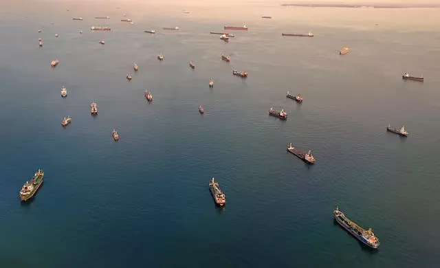 Attack on a tanker in the Singapore Strait: a crew member is injured Attack on a tanker in the Singapore Strait: a crew member is injured