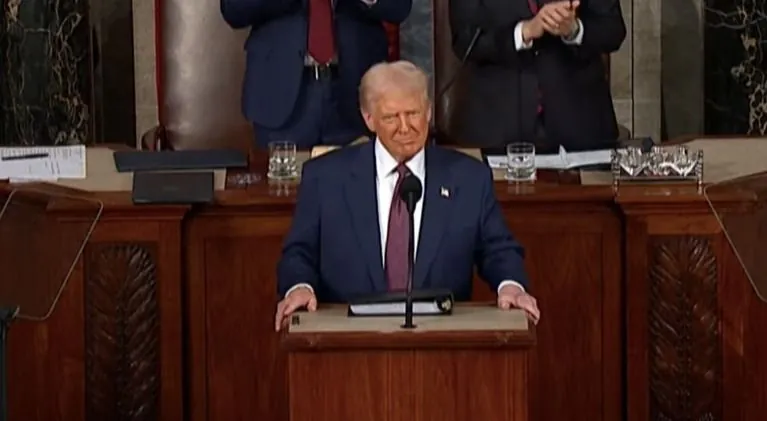 "Америка повертається" - Трамп під час виcтупу в Конгресі "Америка повертається" - Трамп під час виcтупу в Конгресі