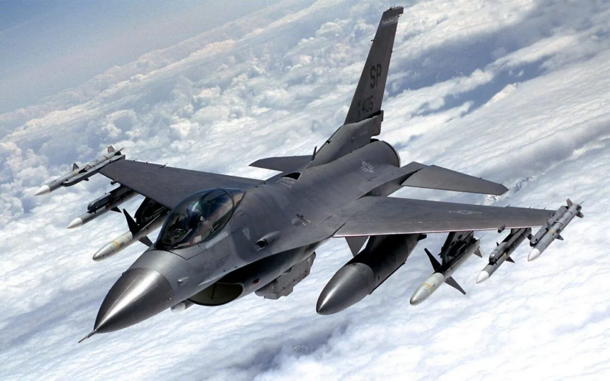 Бельгія відклала початок поставки F-16 в Україну до 2026 року - прем’єр Бельгія відклала початок поставки F-16 в Україну до 2026 року - прем’єр