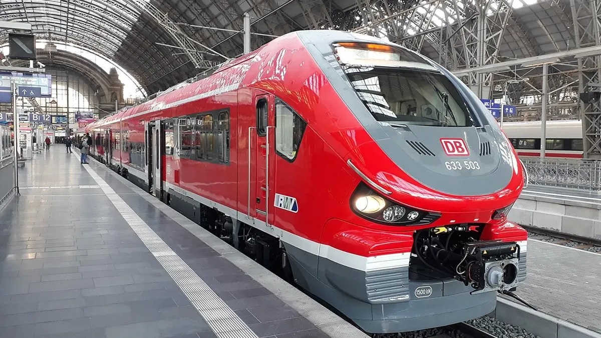 Deutsche Bahn выплатит рекордную сумму компенсаций за опоздание поездов Deutsche Bahn выплатит рекордную сумму компенсаций за опоздание поездов