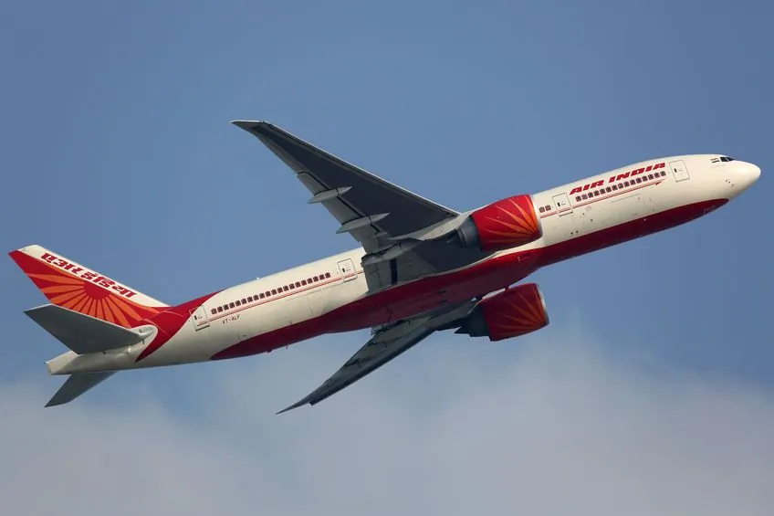 Літак Air India здійснив 10-годинний рейс в нікуди через забиті туалети Літак Air India здійснив 10-годинний рейс в нікуди через забиті туалети