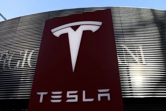 Tesla warns Trump about the risks of a trade war for US exporters Tesla warns Trump about the risks of a trade war for US exporters