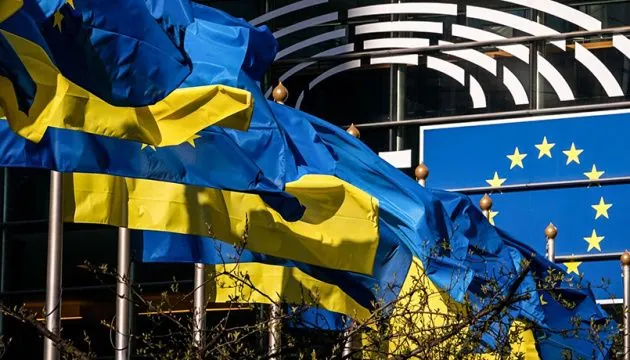 ЄС продовжить військову допомогу Україні навіть за тимчасового перемир'я - DW ЄС продовжить військову допомогу Україні навіть за тимчасового перемир'я - DW