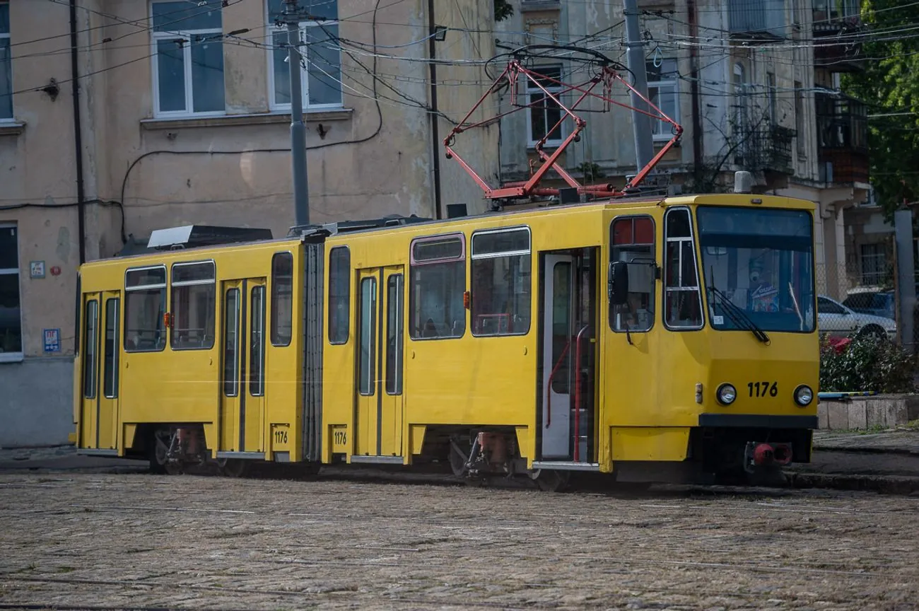 Tragic incident in Lviv: man dies under tram wheels Tragic incident in Lviv: man dies under tram wheels