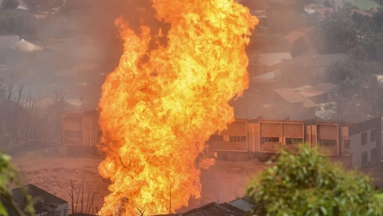 India: 18 dead and 5 injured in powerful explosion at firecracker factory India: 18 dead and 5 injured in powerful explosion at firecracker factory