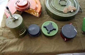 На Харківщині у чоловіка в руках здетонував вибуховий пристрій
