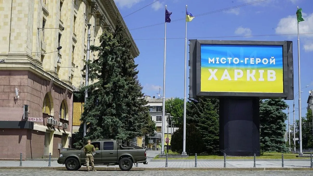 Enemy drone "Molniya" struck Kharkiv: two people injured, including a child Enemy drone "Molniya" struck Kharkiv: two people injured, including a child