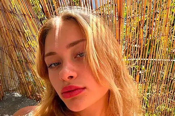 Украинская OnlyFans-модель Мария Ковальчук вышла из комы после операции |  УНН