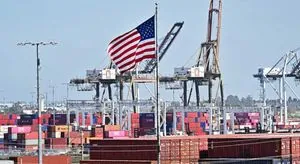 "Выжил, выздоравливает": Трамп назвал США после введения драконовских пошлин пациентом, пережившим операцию