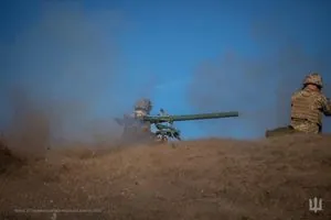 Более половины боев на фронте - на двух направлениях: карта от Генштаба