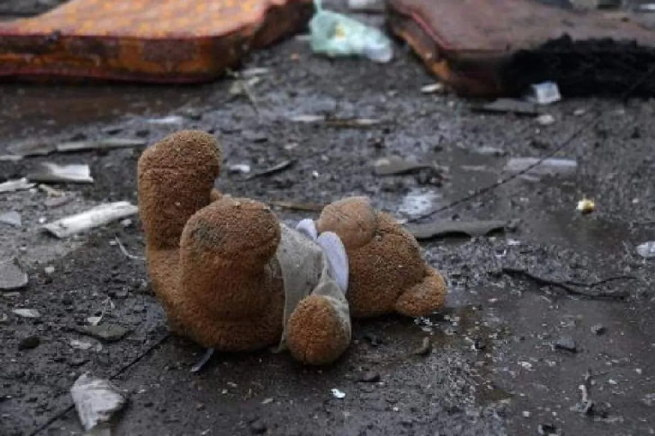 У Кривому Розі кількість жертв зросла до 14, серед загиблих 5 дітей У Кривому Розі кількість жертв зросла до 14, серед загиблих 5 дітей