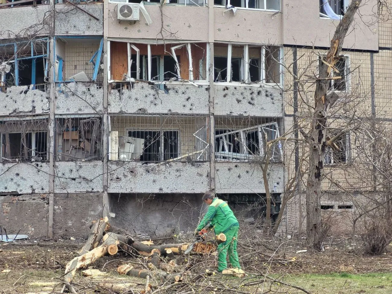 У Кривому Розі вже 72 постраждалих від удару рф, багато у важкому стані У Кривому Розі вже 72 постраждалих від удару рф, багато у важкому стані