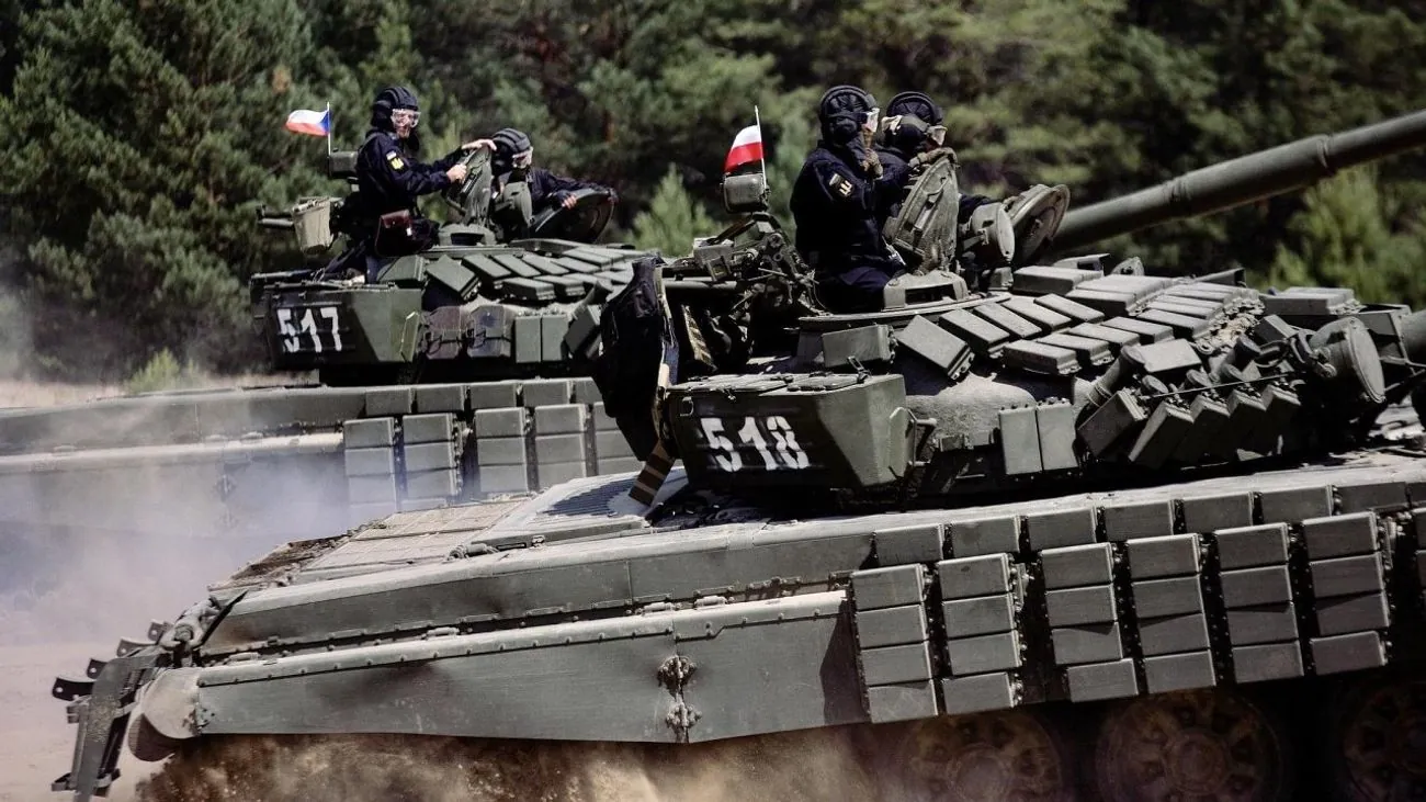 Чехія передала Україні всі свої танки Т-72M1 Чехія передала Україні всі свої танки Т-72M1