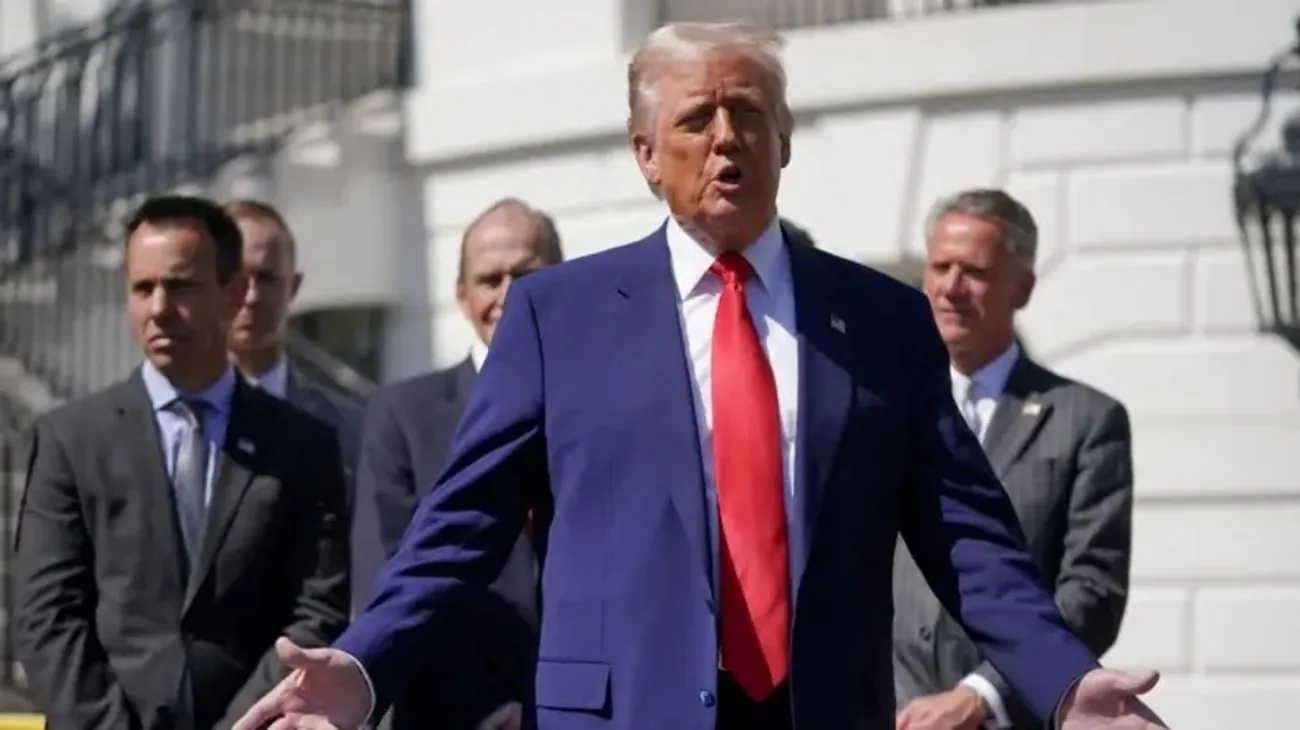 "Потрібно мати гнучкість" і "люди злякалися": як Трамп пояснив 90-денну паузу в запровадженні мит "Потрібно мати гнучкість" і "люди злякалися": як Трамп пояснив 90-денну паузу в запровадженні мит