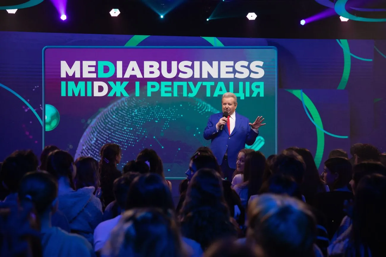 Цифрове майбутнє: Поплавський презентував ОСВІТНІЙ МЕДІАХАБ Цифрове майбутнє: Поплавський презентував ОСВІТНІЙ МЕДІАХАБ