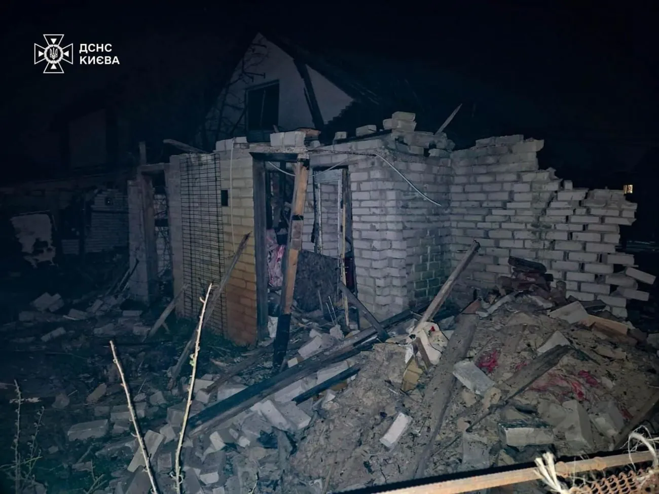У Києві зросла кількість постраждалих від нічної атаки рф до 4 У Києві зросла кількість постраждалих від нічної атаки рф до 4