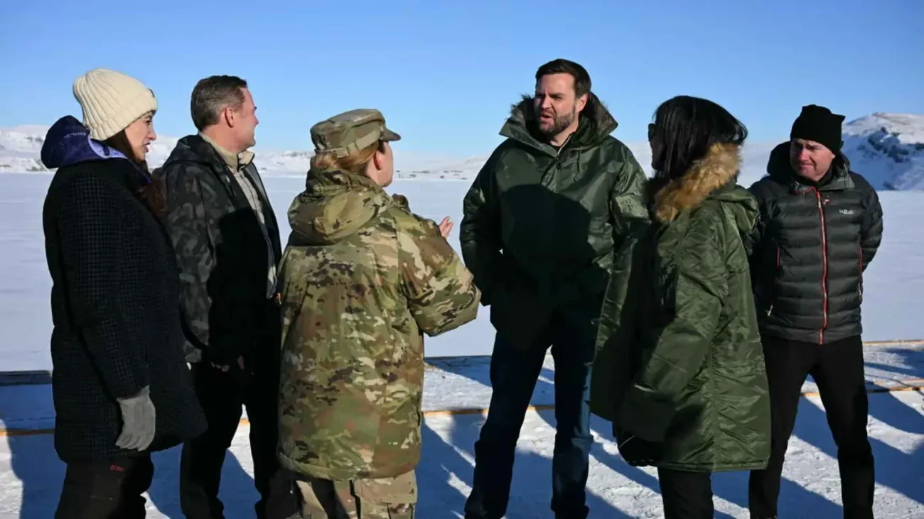 Командирку бази США у Гренландії звільнили за "підрив" авторитету Венса Командирку бази США у Гренландії звільнили за "підрив" авторитету Венса