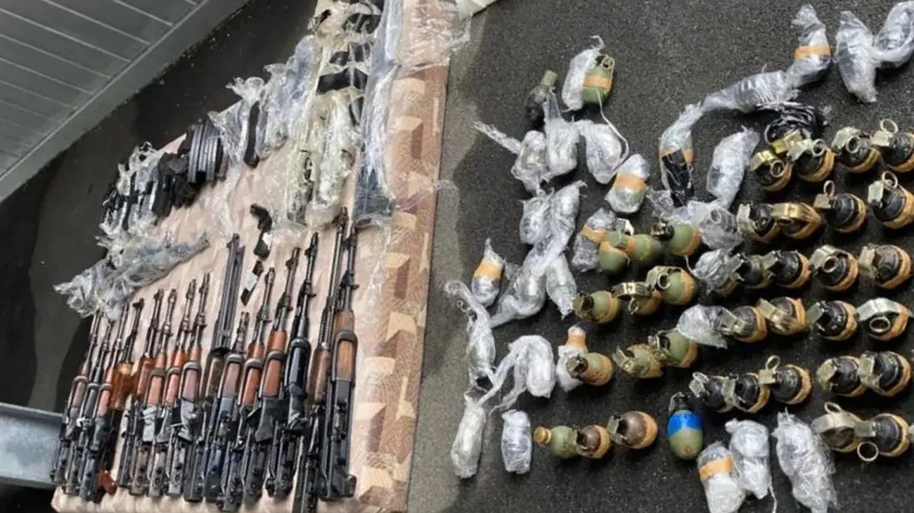 Kalashnikov assault rifles, grenades, assault rifles: a weapons smuggling network liquidated in Europe Kalashnikov assault rifles, grenades, assault rifles: a weapons smuggling network liquidated in Europe