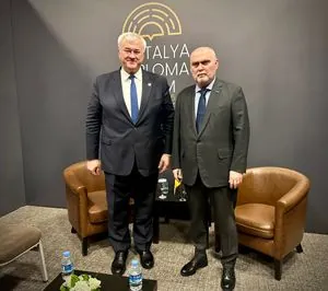 Сибіга зустрівся з генсеком ОБСЄ Сінірліоглу: поінформував про порушення рф енергетичного перемир’я 
