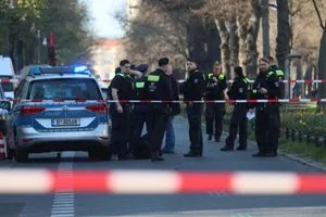 У Берліні чоловік зарізав незнайомця на станції метро: поліція знешкодила нападника