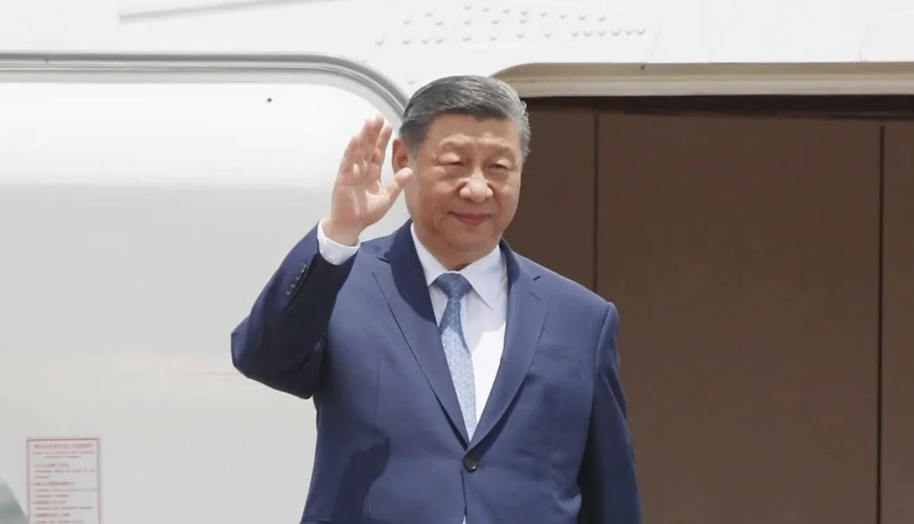 China urges Vietnam to resist US pressure during Xi Jinping's visit China urges Vietnam to resist US pressure during Xi Jinping's visit