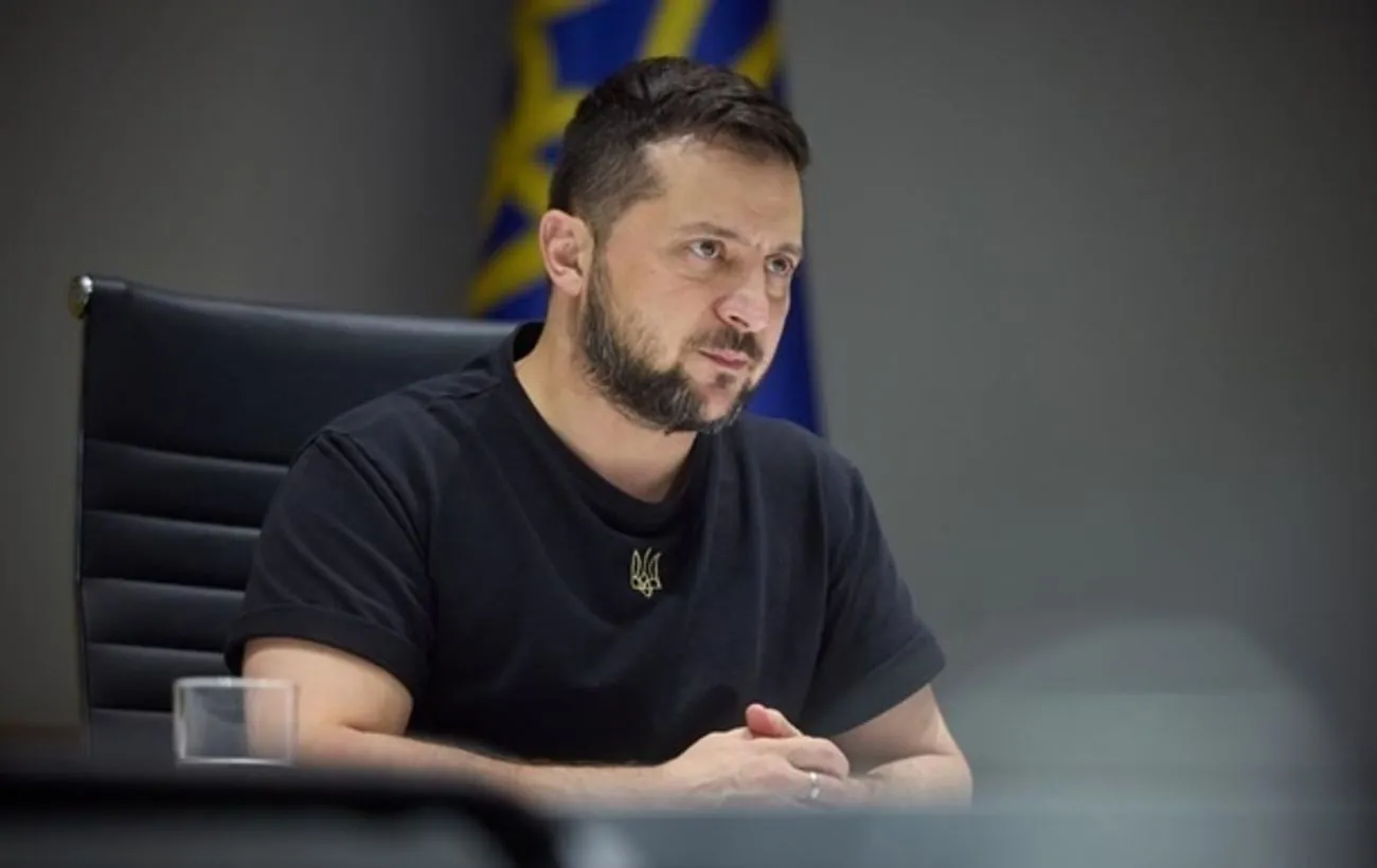 Зеленський анонсував нові пакети санкцій: хто до них увійде Зеленський анонсував нові пакети санкцій: хто до них увійде