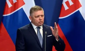 Фицо уклонился от осуждения удара рф по Сумам