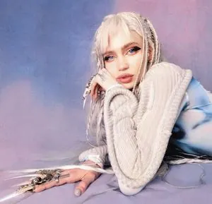 Grimes каже, що Ілон Маск став "невпізнанним"