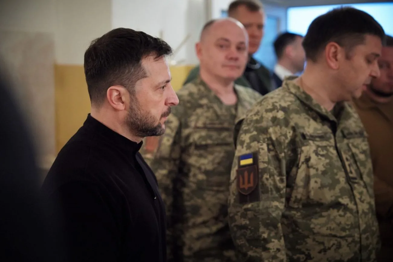 Питання територій для нас є червоною лінією: Зеленський про заяву Віткоффа щодо "мирної угоди" Питання територій для нас є червоною лінією: Зеленський про заяву Віткоффа щодо "мирної угоди"
