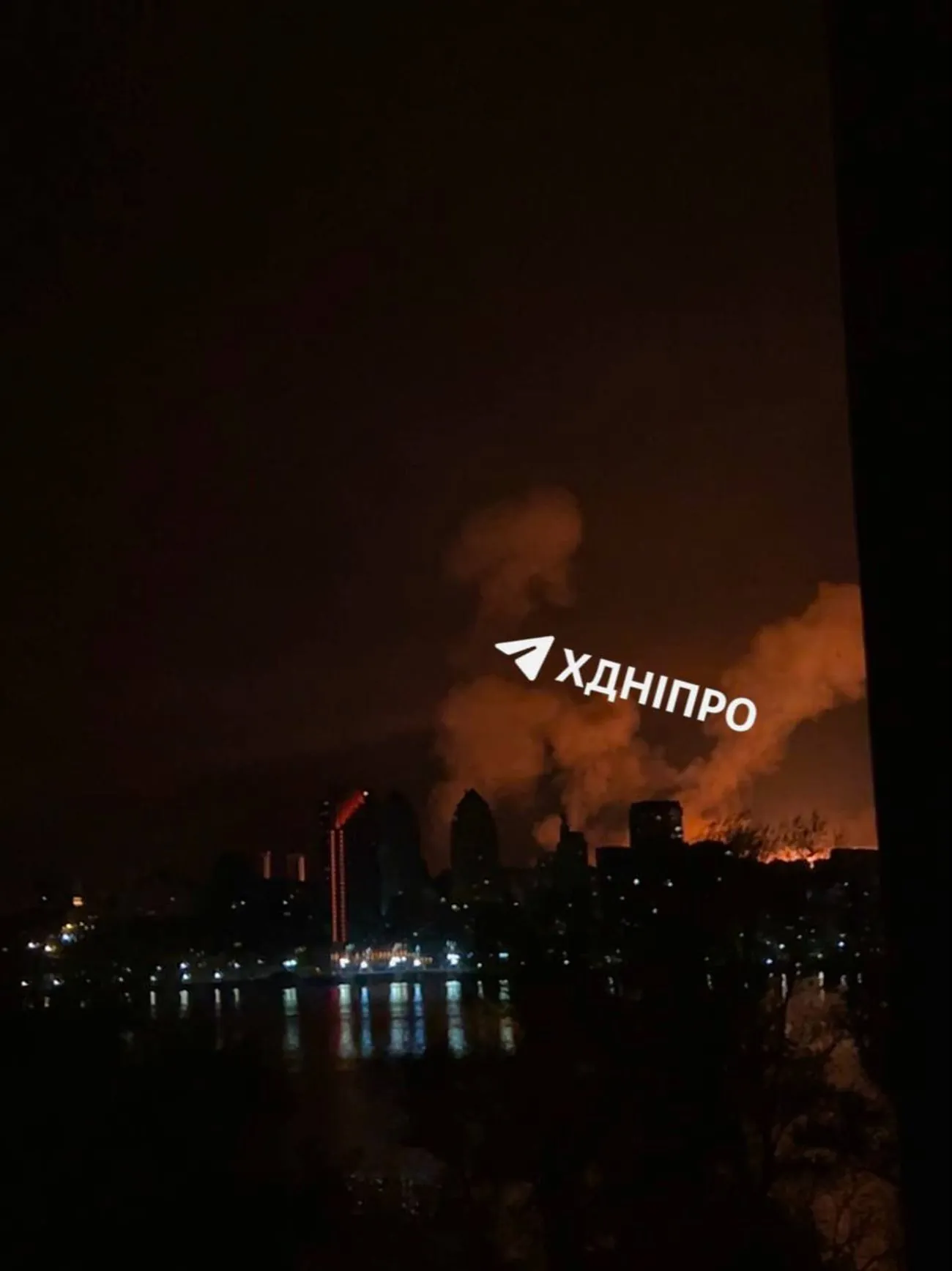 В Днепре из-за атаки БпЛА повреждены дома, двое детей пострадали - ОВА В Днепре из-за атаки БпЛА повреждены дома, двое детей пострадали - ОВА