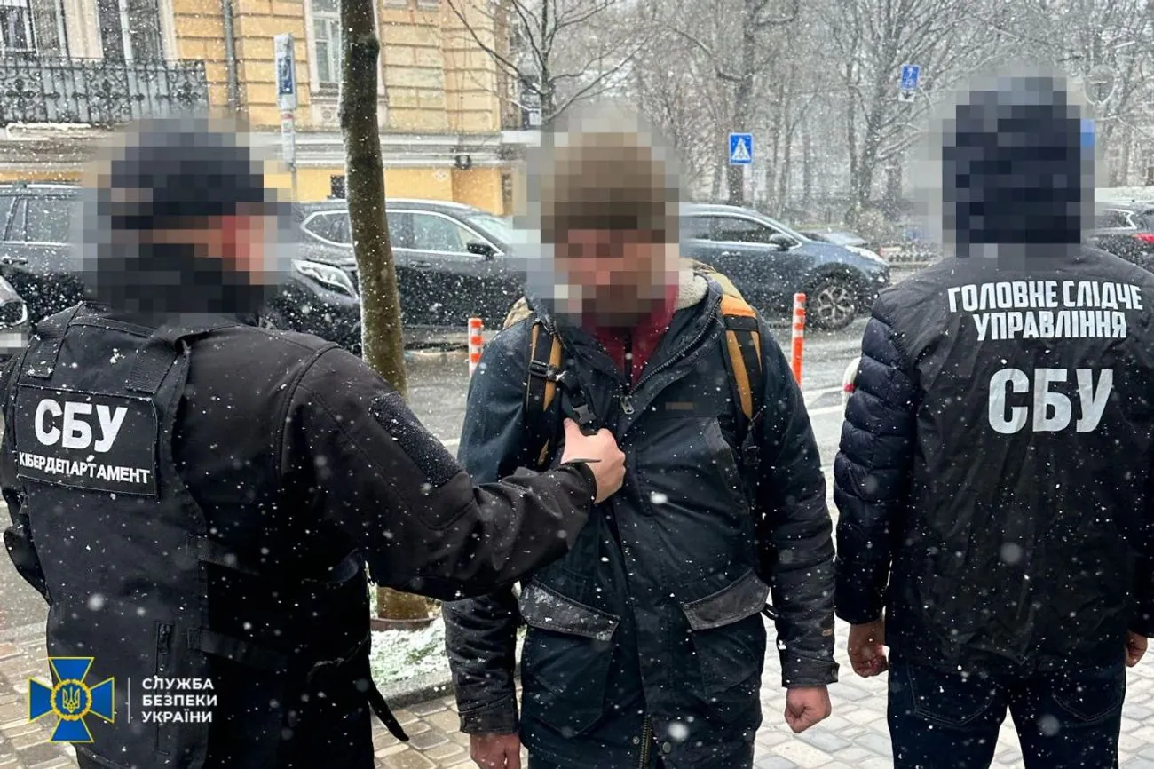 Готовил теракты возле оборонных ведомств в центре Киева: задержан звукорежиссер с гражданством рф Готовил теракты возле оборонных ведомств в центре Киева: задержан звукорежиссер с гражданством рф
