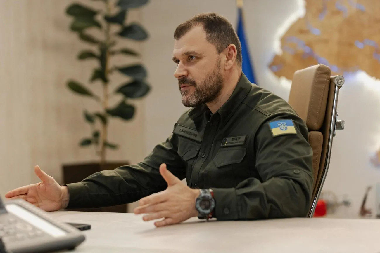 Напад на Юрія Макарова: голова МВС повідомив, що встановлюють особу нападника та ймовірні мотиви Напад на Юрія Макарова: голова МВС повідомив, що встановлюють особу нападника та ймовірні мотиви