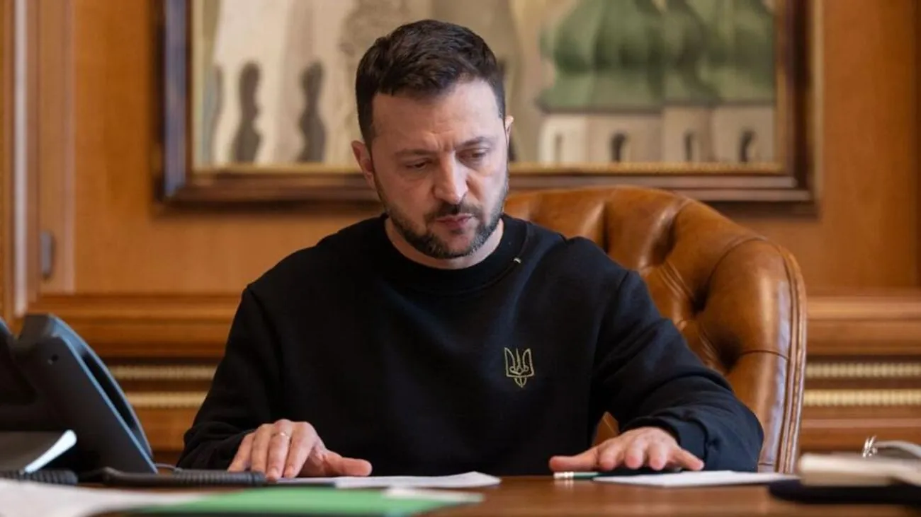 Скоординували подальші дипломатичні контакти й зустрічі: Зеленський вдруге за день говорив з Макроном