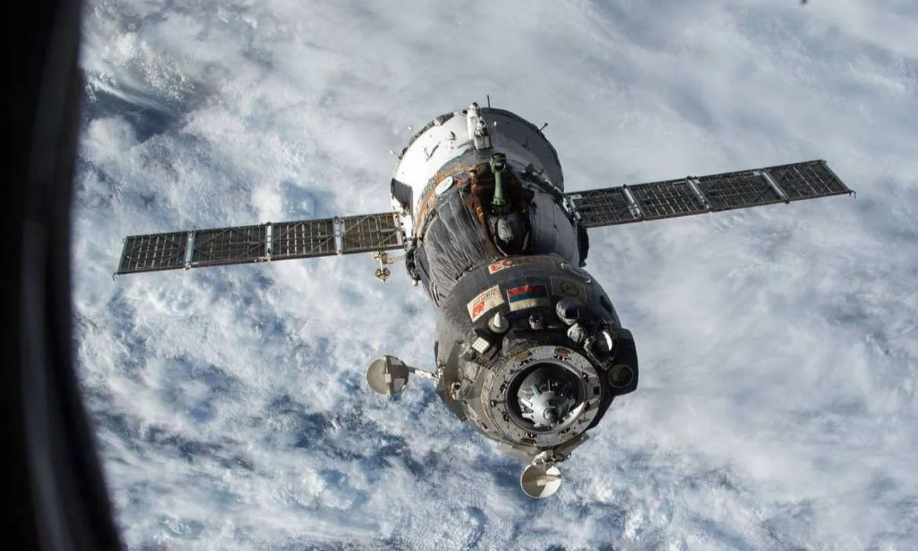 Екіпаж корабля "Союз МС-26" успішно приземлився в Казахстані після тривалої місії