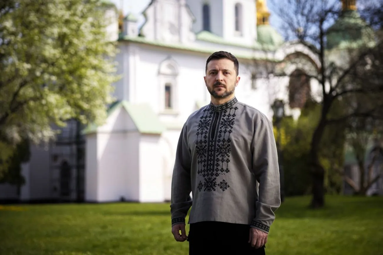 Zelenskyy on Easter: all the stones thrown at us will not remain a ruin on our land Zelenskyy on Easter: all the stones thrown at us will not remain a ruin on our land