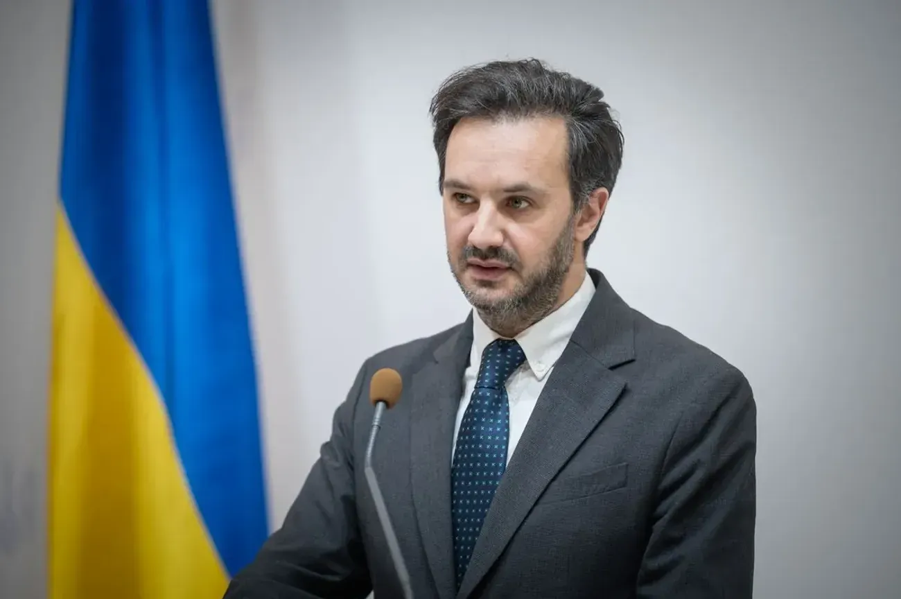 Україна та США зберігають дипломатичні контакти щодо мирного врегулювання - МЗС Україна та США зберігають дипломатичні контакти щодо мирного врегулювання - МЗС